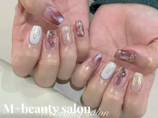 ネイル M+  Beauty Salonのネイルデザイン