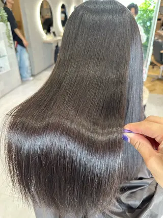 ロング 🩶レイヤー/艶髪/ 顔周り/韓国風/輝士のヘアスタイル