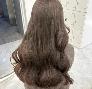 ロング 韓国ヘア/ブリーチ無 しWカラー/オリーブのヘアスタイル