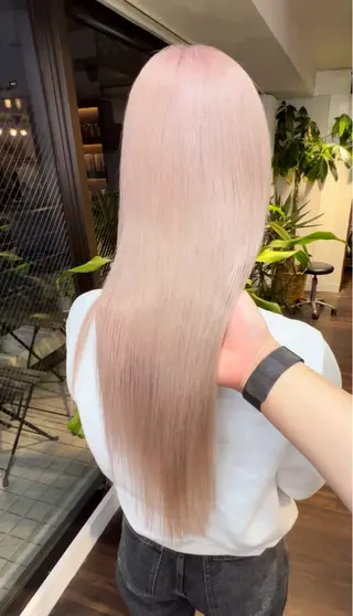 ロング カラー 🧡梅田ハイトーン カラー🧡runaのヘアスタイル