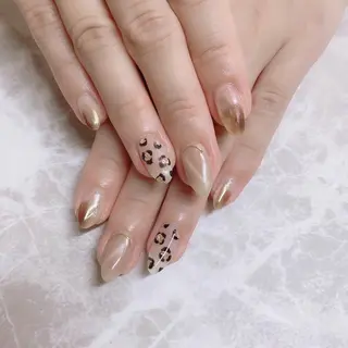 ネイル マジックミラー所属・マジック ミラーのネイルデザイン