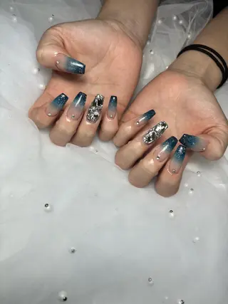 ネイル 🩷momo nail🩷のネイルデザイン
