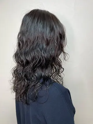 セミロング パーマ 三好春奈 /イルミナカラーのヘアスタイル