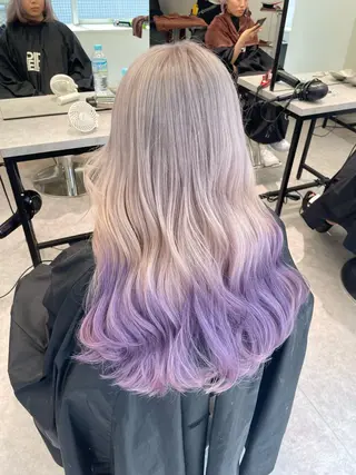 ロング 韓国ハイトーン🦋 hikariのヘアスタイル