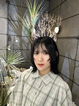 ミディアム カラー ꪆৎ平行アーチ ྀི ワカナの眉毛・アイブロウイメージ