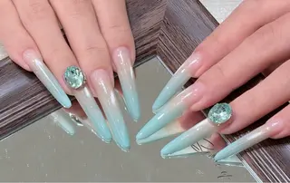 ネイル D-BEAUTY Nailsalonのネイルデザイン