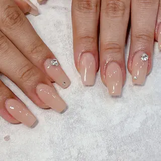 ネイル バニーアイズ　ネイル ニューオータニ博多店のネイルデザイン