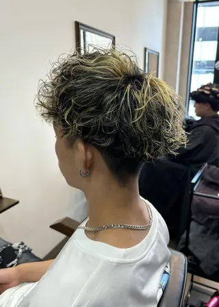 カラー メンズ 💀EDEN副店長/ ブリーチ"骨格補正"のヘアスタイル