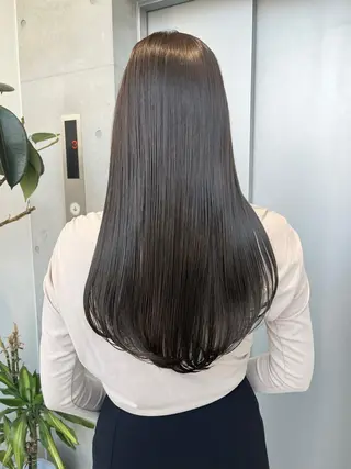 ロング カラー パーマ ヘアアレンジ 透明感/オリーブ/ グレージュ/YUKAのヘアスタイル