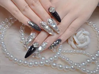 ネイル マジックミラー所属・マジック ミラーのネイルデザイン