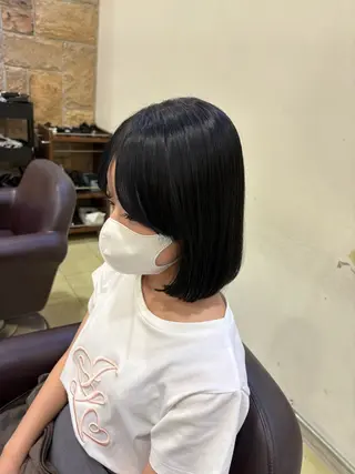 ミディアム フェザーパーマ🪶 シャドウ/ジュンエイのヘアスタイル