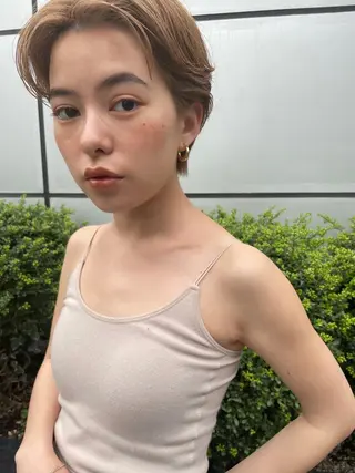 ショート lok[ロク] 高田馬場のヘアスタイル