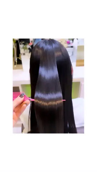 ロング パーマ トライスター所属・寺下 佳世乃のヘアスタイル