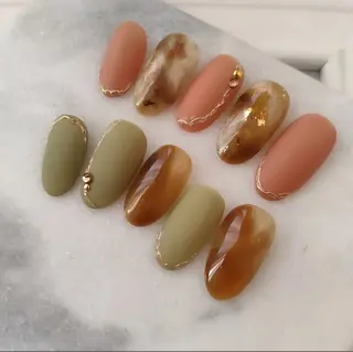 ネイル キューティプティ池袋東口店所属・🍒✨萌 萌✨🍒のネイルデザイン