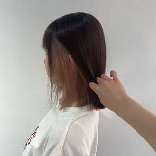 カラー ボブ／ブリーチカラー ／ゆづき🌟のヘアスタイル