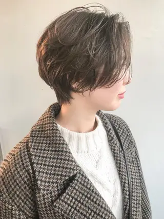 ショート カラー ショート/レイヤー なら石井知希のヘアスタイル