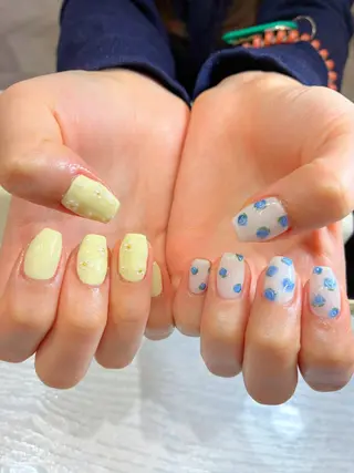 ネイル Nest 岩崎のネイルデザイン