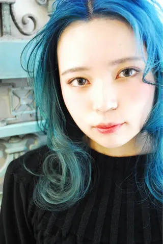 ロング カラー パーマ ヘアアレンジ メンズ 表参道Lise おおいしおりのヘアスタイル