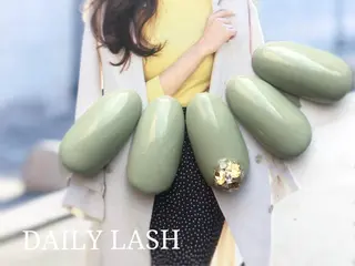 ネイル S Sの眉毛・アイブロウイメージ