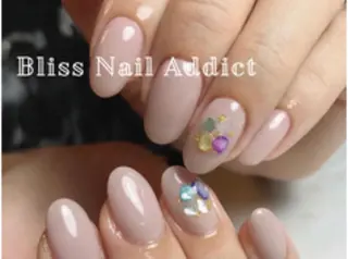 ネイル Bliss EyeLash & Beauty所属・Bliss（ブリス） NEA協会認定校のネイルデザイン