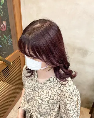 ミディアム カラー ヘアアレンジ 【ピンク/韓国ヘア/ ヘアセット】亜海のヘアスタイル