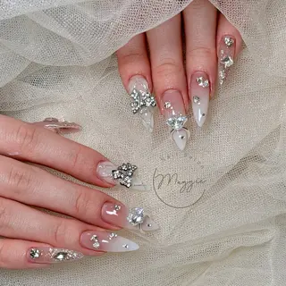 ネイル Maggie Nail🦩のネイルデザイン