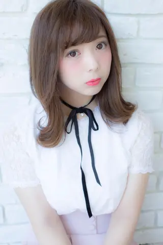 ミディアム セミロング トップスタイリスト 小澤純一のヘアスタイル