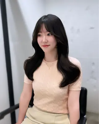 セミロング 韓国レイヤーカット 髪質改善▫️水野有真のヘアスタイル