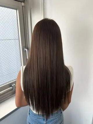 ロング 岩口 智洋のヘアスタイル