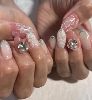 ネイル 藤山 香奈のネイルデザイン