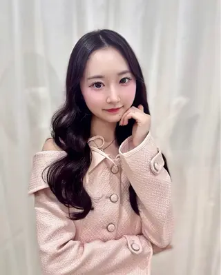 ロング カラー 𝒎𝒐𝒆🩰 名駅/ヘアメ/暖色♡のヘアスタイル