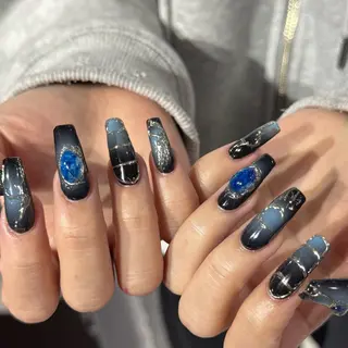 セミロング 小川 柚香のネイルデザイン