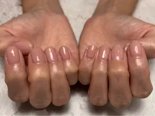 ネイル ERFOLG GINZA 横浜店所属・大倉 菜桜子のネイルデザイン