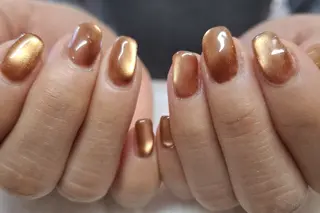 ネイル KURONOSUHAIRDESIGN所属・岡林 えりのネイルデザイン