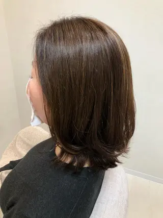 ミディアム カラー ショート/白髪ぼかし 君和田若菜のヘアスタイル