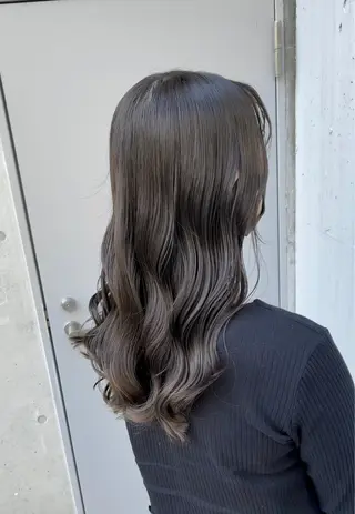 ロング カラー 泉 堅也のヘアスタイル