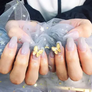 ネイル ネイルサロンエクラ 🫧Shizukaのネイルデザイン