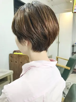 ショート シンプル+αな デザインを 松崎陸のヘアスタイル