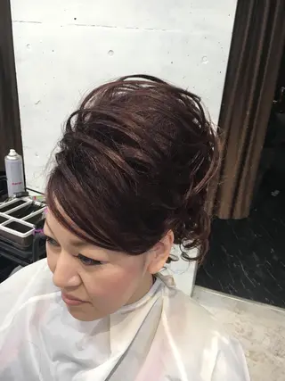 ヘアアレンジ UNDER vr 【アンダーバー】のヘアスタイル