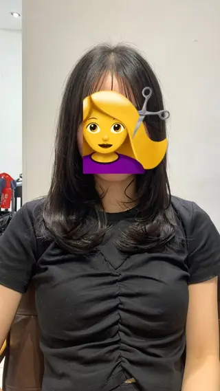 ロング レイヤーカット 西宮北口/みなみのヘアスタイル