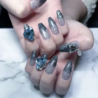 ネイル she nail studio所属・パラジェル/スカルプ Oerbaのネイルデザイン