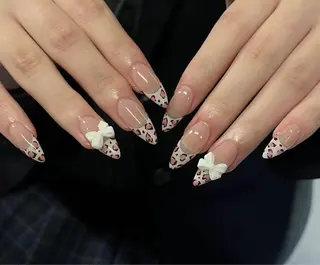 ネイル NIE MoMoのネイルデザイン