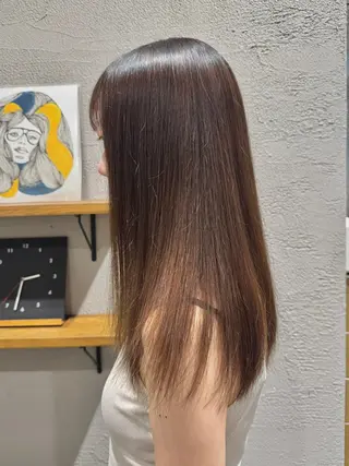 セミロング kiitos所属・透明感・脱赤味カラー ▫️雪野花のヘアスタイル