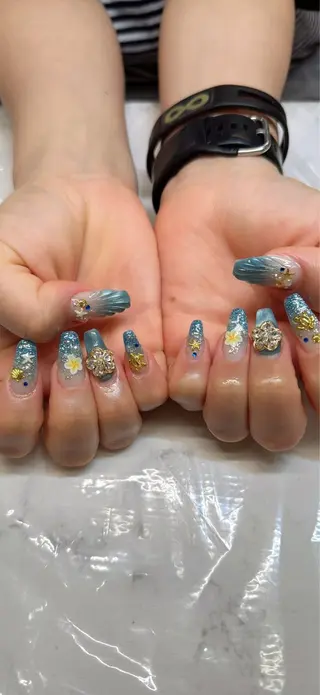 ネイル 💎Guarendo💎錦糸町店所属・✨アン ミユ✨のネイルデザイン