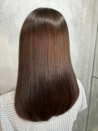 ミディアム 古賀/レイヤーボブ /ハッシュカットのヘアスタイル