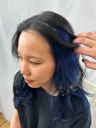 ロング カラー 松尾 乾伸のヘアスタイル