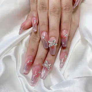 ネイル ジョリ En 💞🦋のネイルデザイン