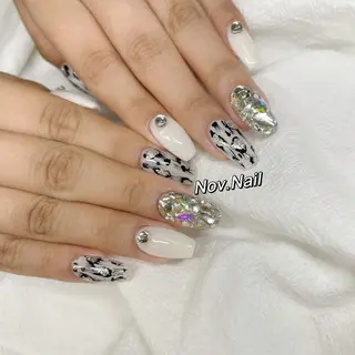 ネイル Nov. ネイルサロンのネイルデザイン