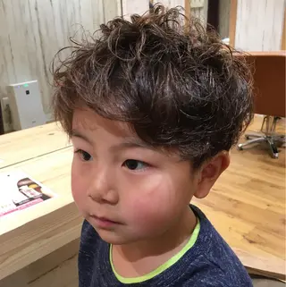 パーマ キッズ 松田 和樹のヘアスタイル