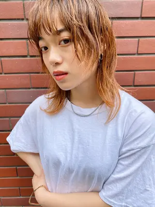 ミディアム ヘアアレンジ レイヤーウルフ エクステ磯部のヘアスタイル